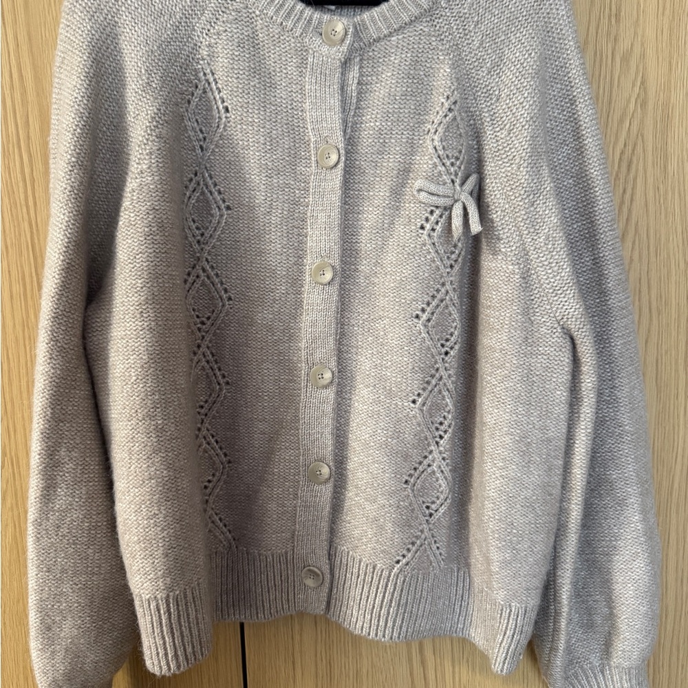 Classic  Knit Cardigan Sweater